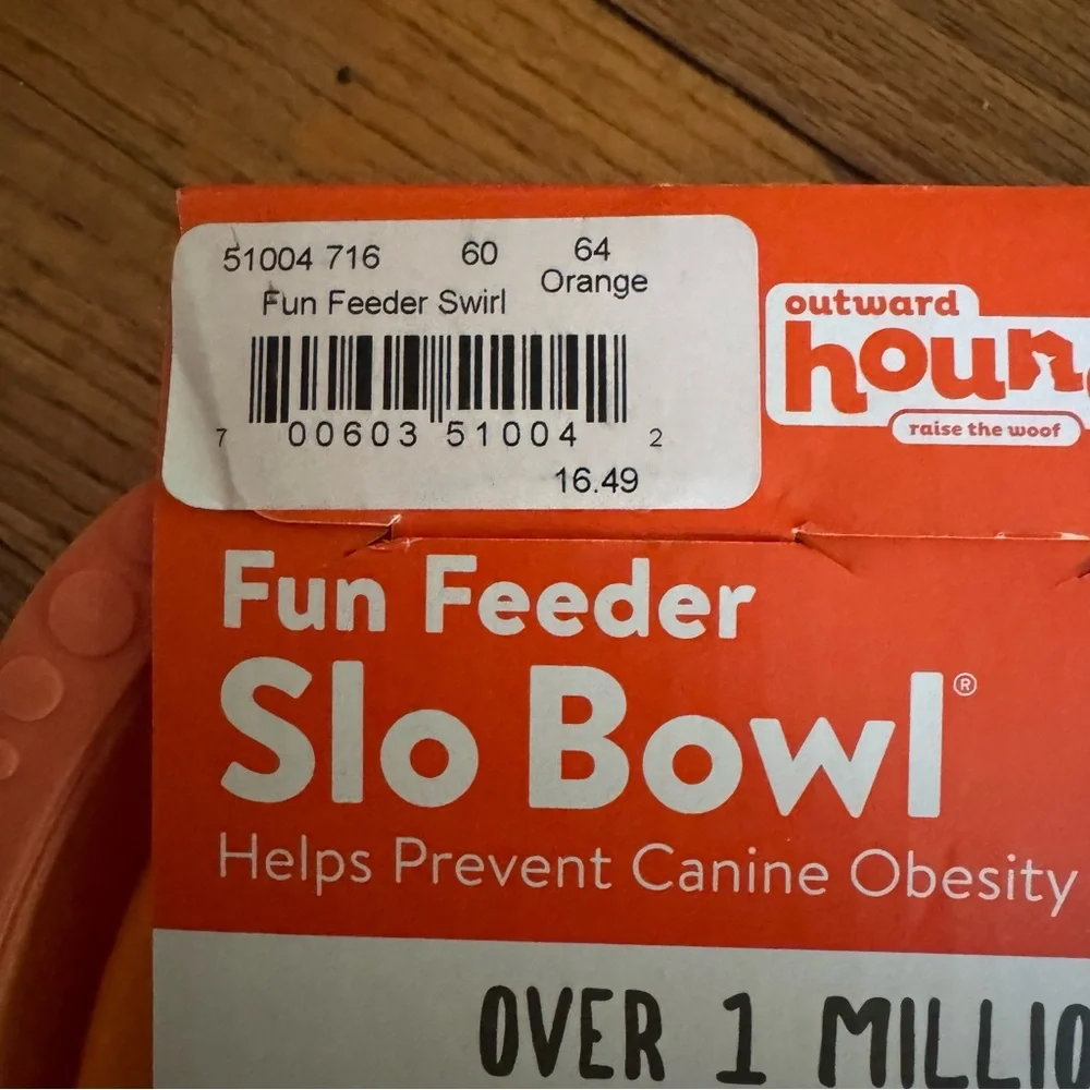Outward Hound Orange Fun Feeder Bowl NWT